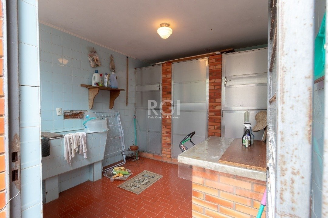 Casa à venda com 4 quartos, 350m² - Foto 47