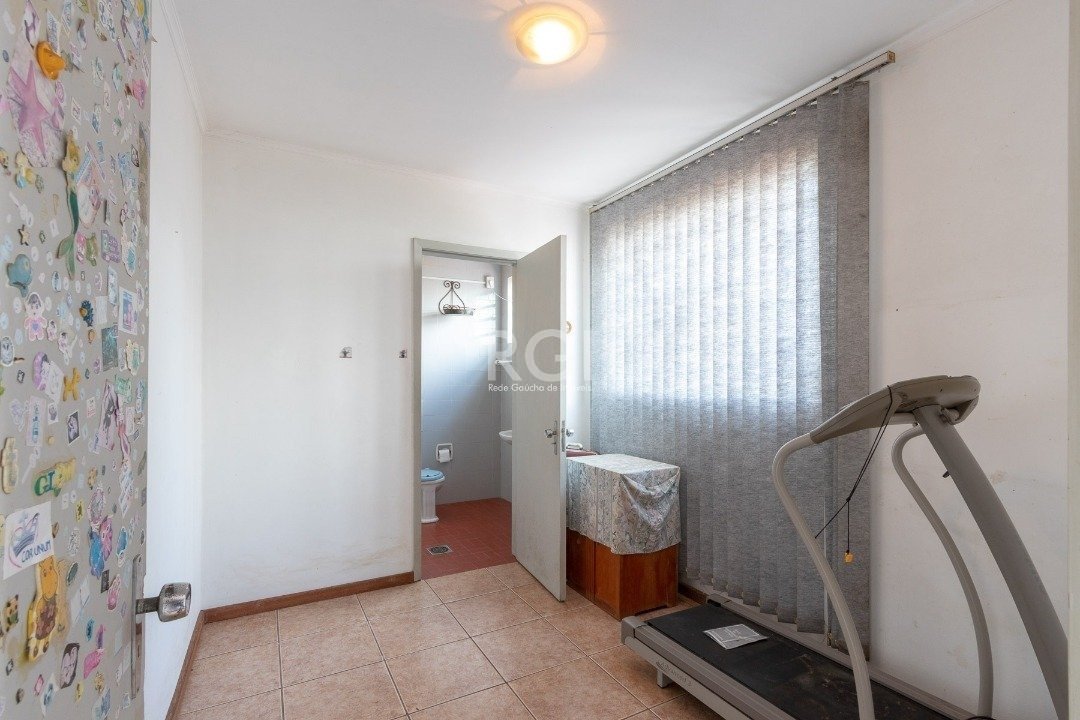 Casa à venda com 4 quartos, 350m² - Foto 48