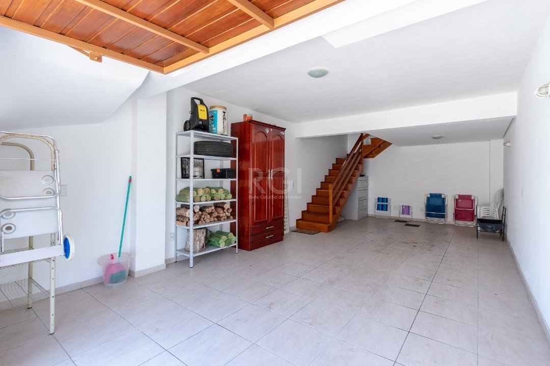 Casa à venda com 3 quartos, 251m² - Foto 48