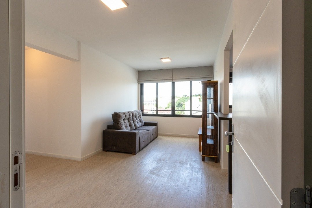 Apartamento à venda com 2 quartos, 58m² - Foto 2