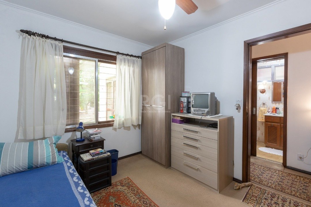 Casa à venda com 3 quartos, 210m² - Foto 19