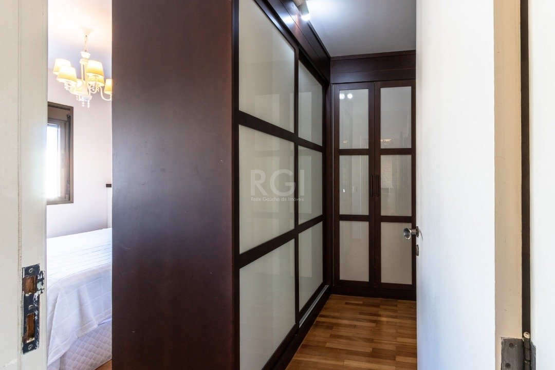 Apartamento à venda com 3 quartos, 136m² - Foto 26