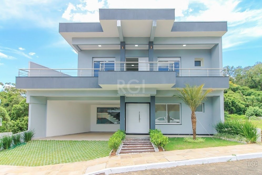 Casa de Condomínio à venda com 3 quartos, 258m² - Foto 1