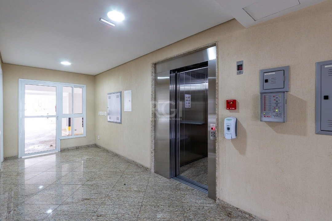 Apartamento à venda com 3 quartos, 97m² - Foto 6