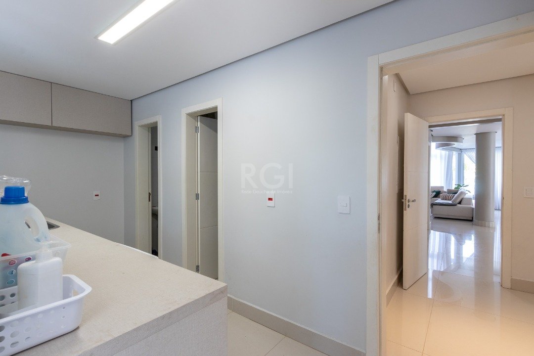 Casa à venda com 4 quartos, 438m² - Foto 21