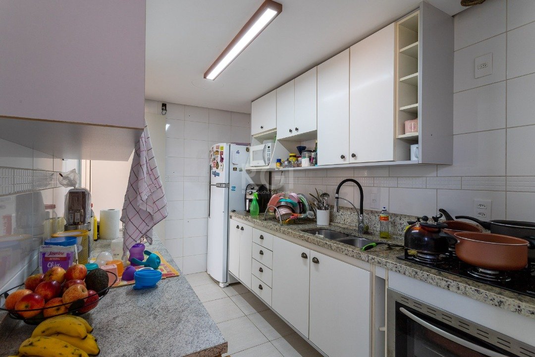 Apartamento à venda com 3 quartos, 128m² - Foto 11