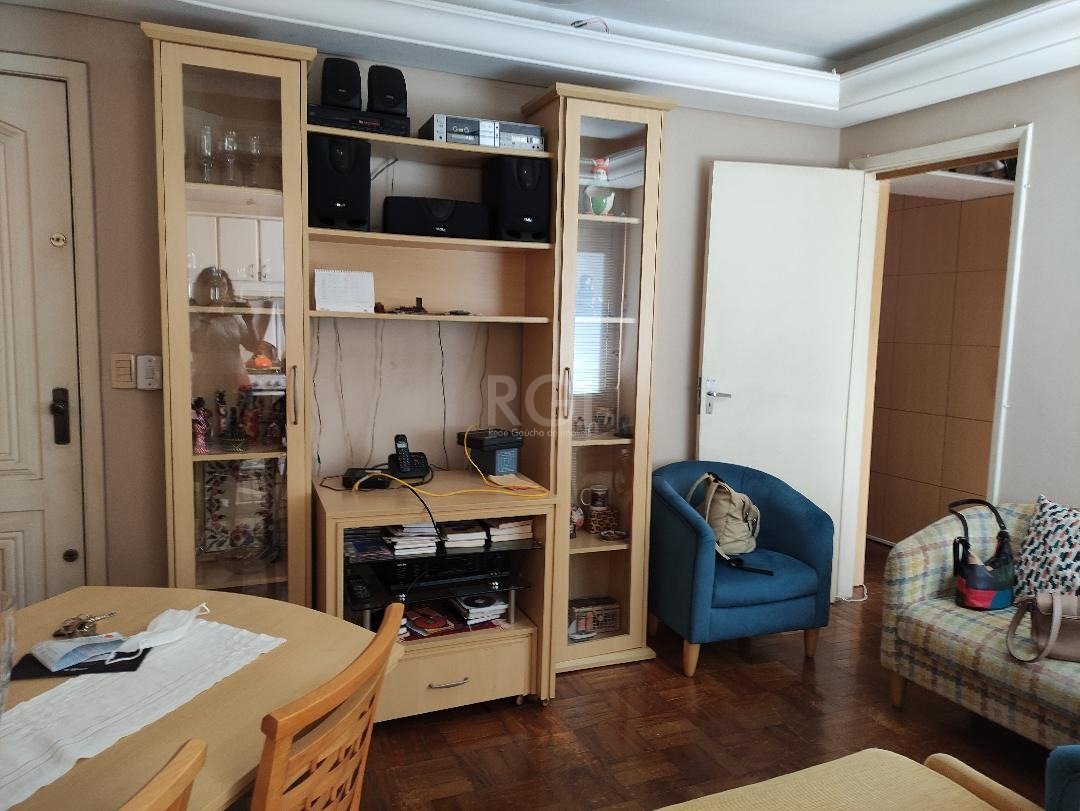 Apartamento à venda com 1 quarto, 40m² - Foto 10