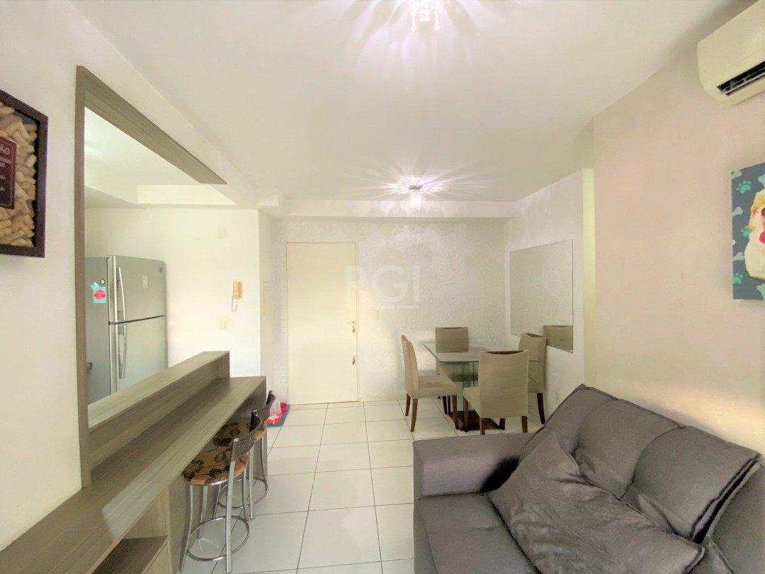 Apartamento à venda com 2 quartos, 56m² - Foto 2