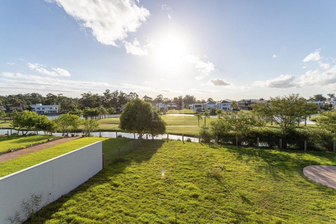 Casa de Condomínio à venda com 4 quartos, 281m² - Foto 45