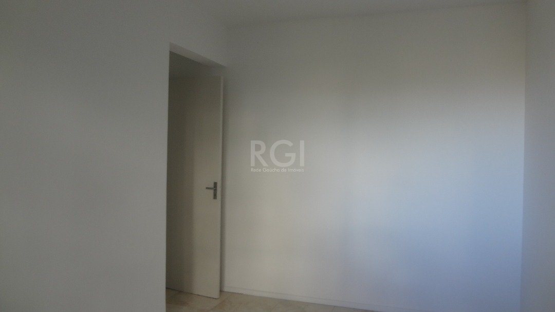 Apartamento à venda com 2 quartos, 64m² - Foto 25