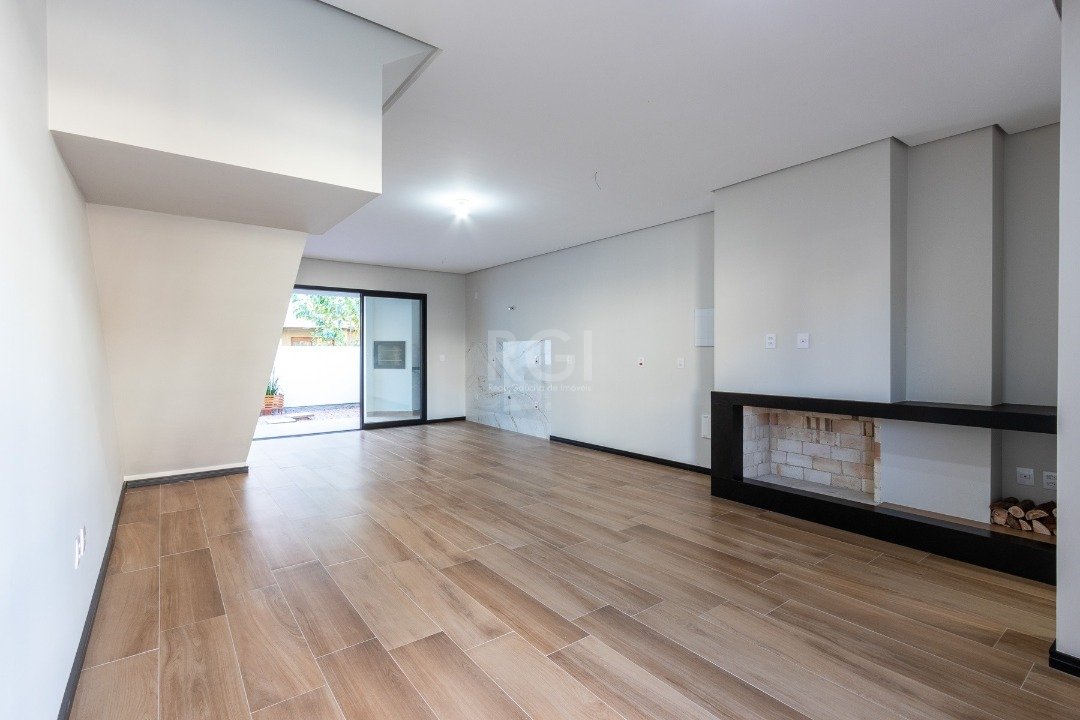 Casa à venda com 3 quartos, 145m² - Foto 3