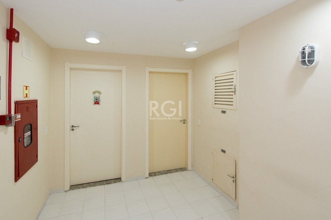 Apartamento à venda com 3 quartos, 61m² - Foto 5