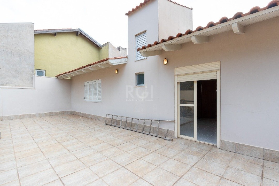 Casa à venda com 3 quartos, 289m² - Foto 35