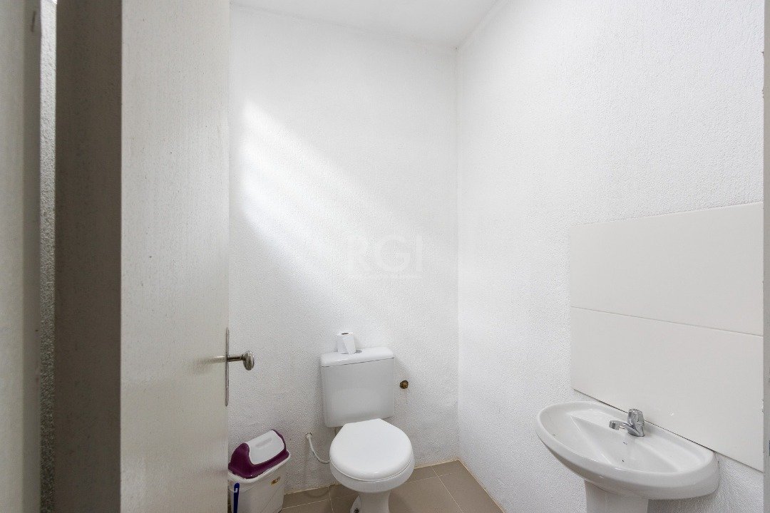 Casa à venda com 3 quartos, 230m² - Foto 12