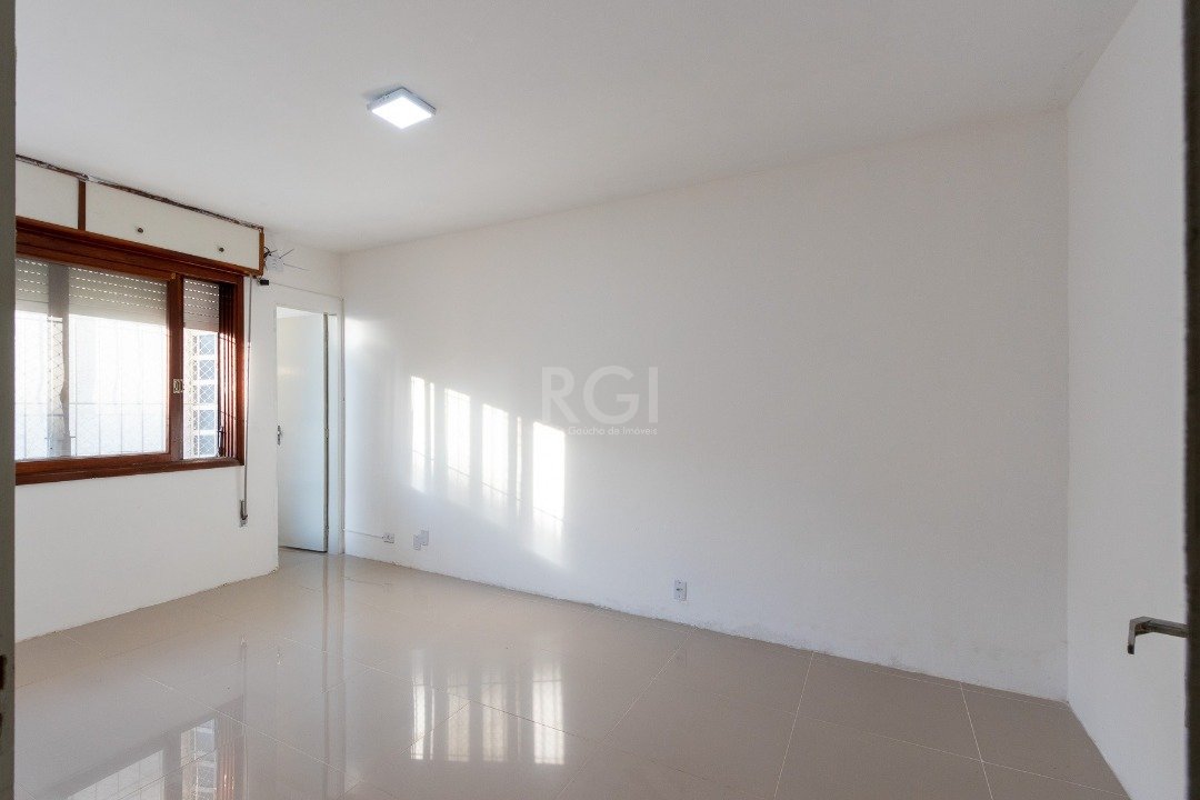 Casa à venda com 3 quartos, 230m² - Foto 19