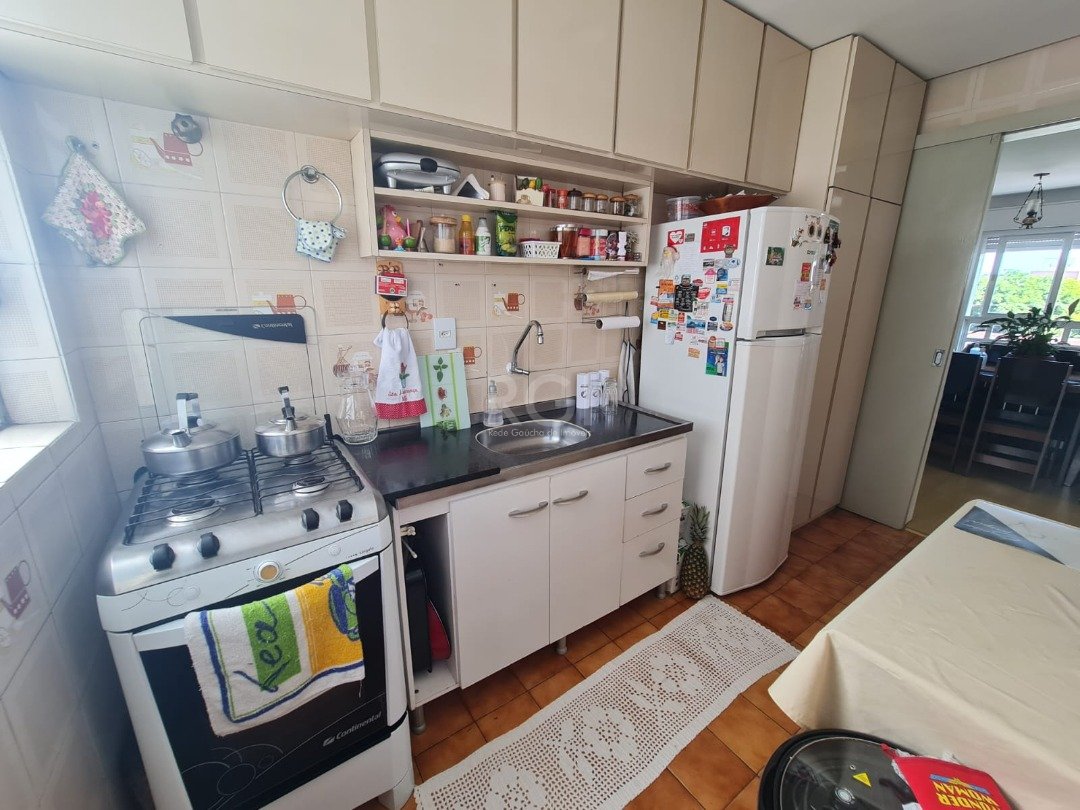 Apartamento à venda com 3 quartos, 74m² - Foto 9