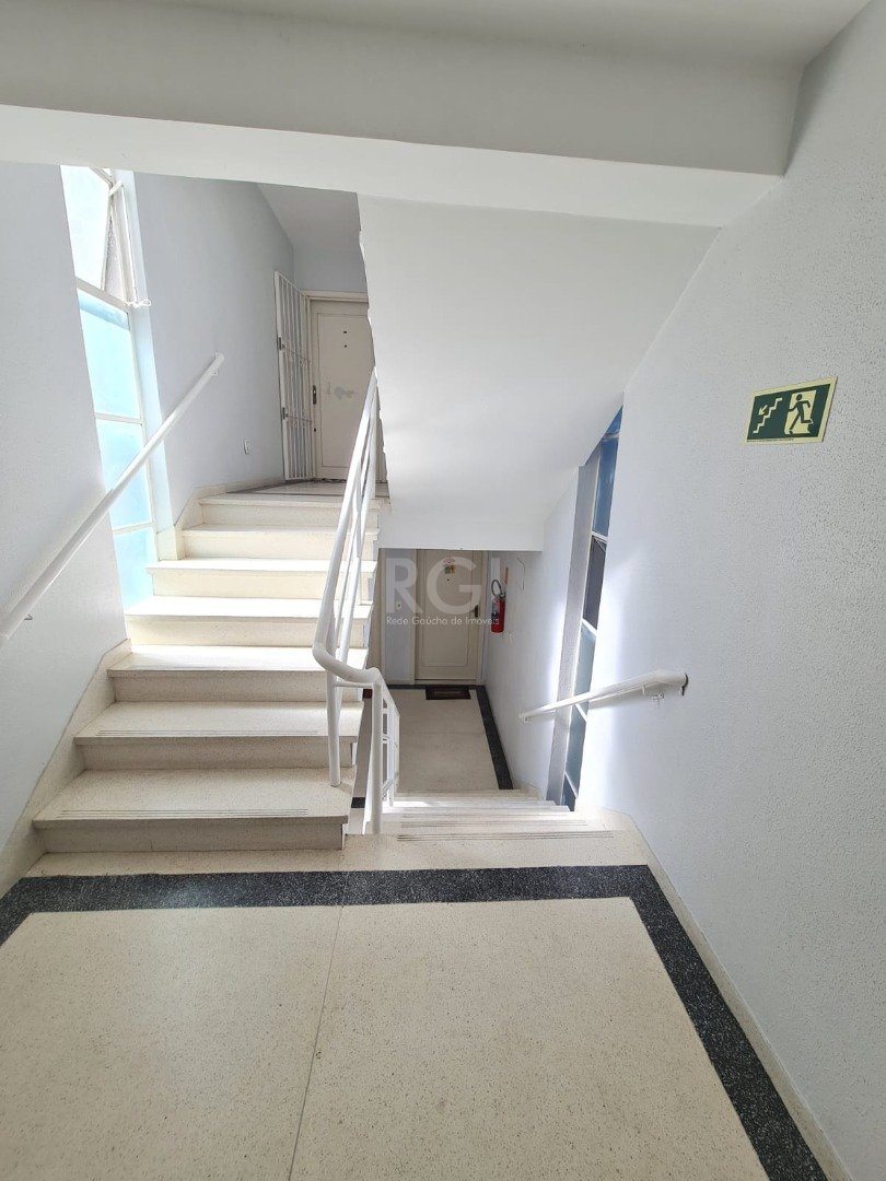 Apartamento à venda com 3 quartos, 74m² - Foto 21