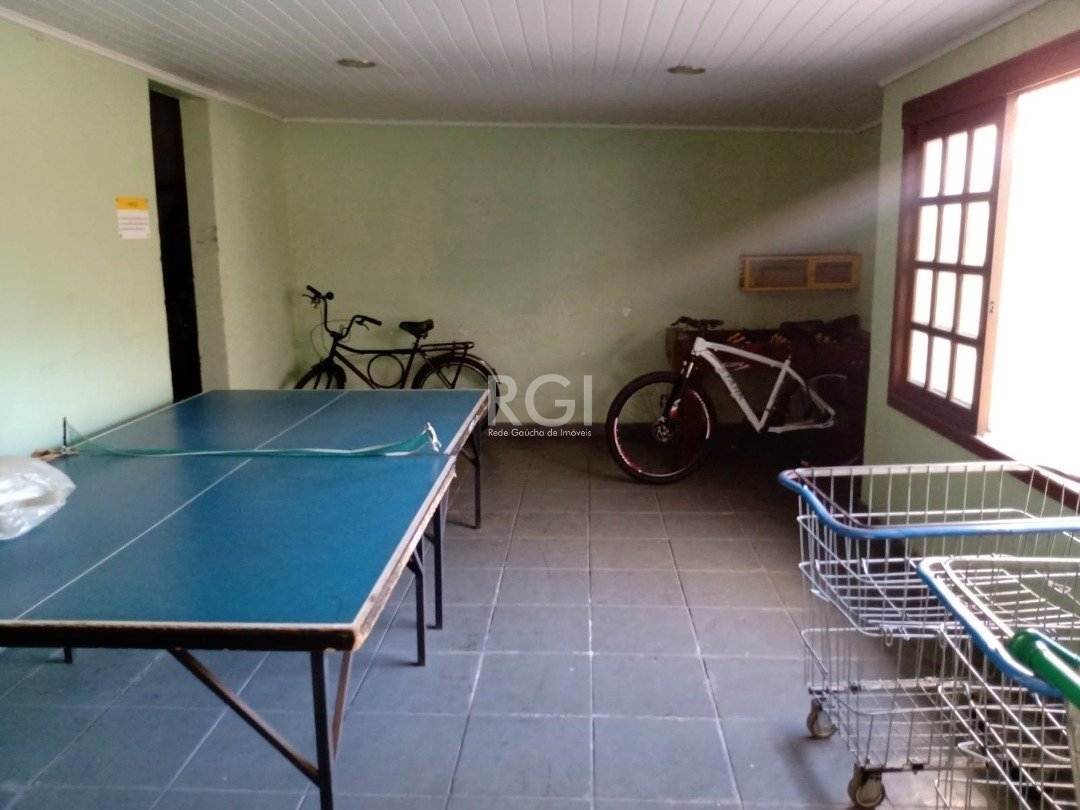 Apartamento à venda com 1 quarto, 41m² - Foto 9