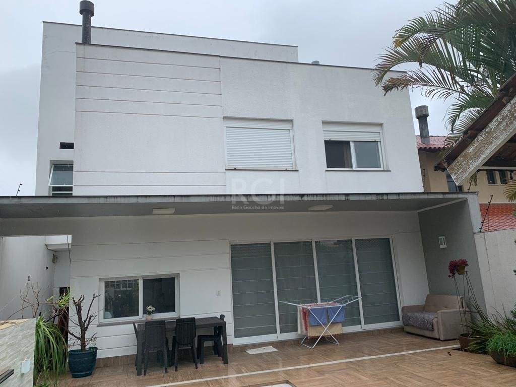 Casa à venda com 3 quartos, 300m² - Foto 44