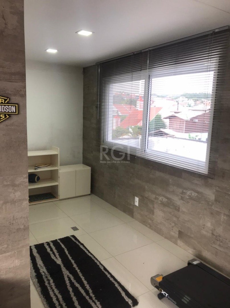 Casa à venda com 3 quartos, 300m² - Foto 28