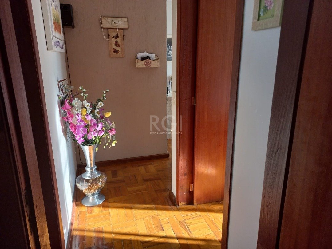 Apartamento à venda com 2 quartos, 72m² - Foto 9