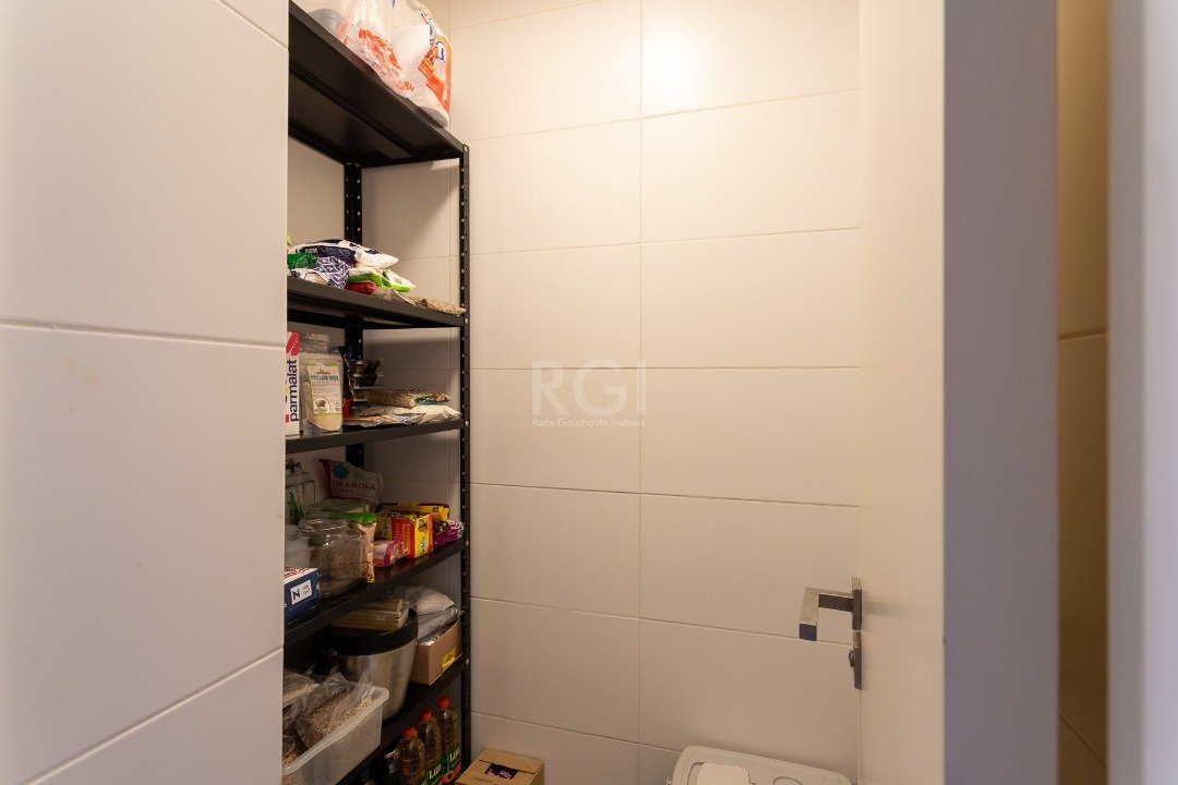 Apartamento à venda com 3 quartos, 237m² - Foto 20