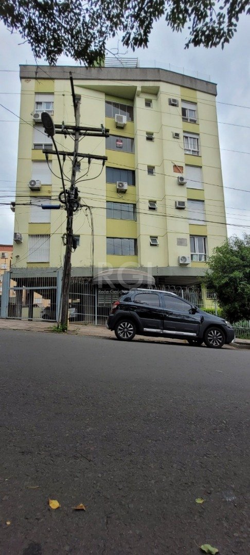 Apartamento com 102m², 3 dormitórios, 1 vaga no bairro Bom Jesus em Porto Alegre para Comprar