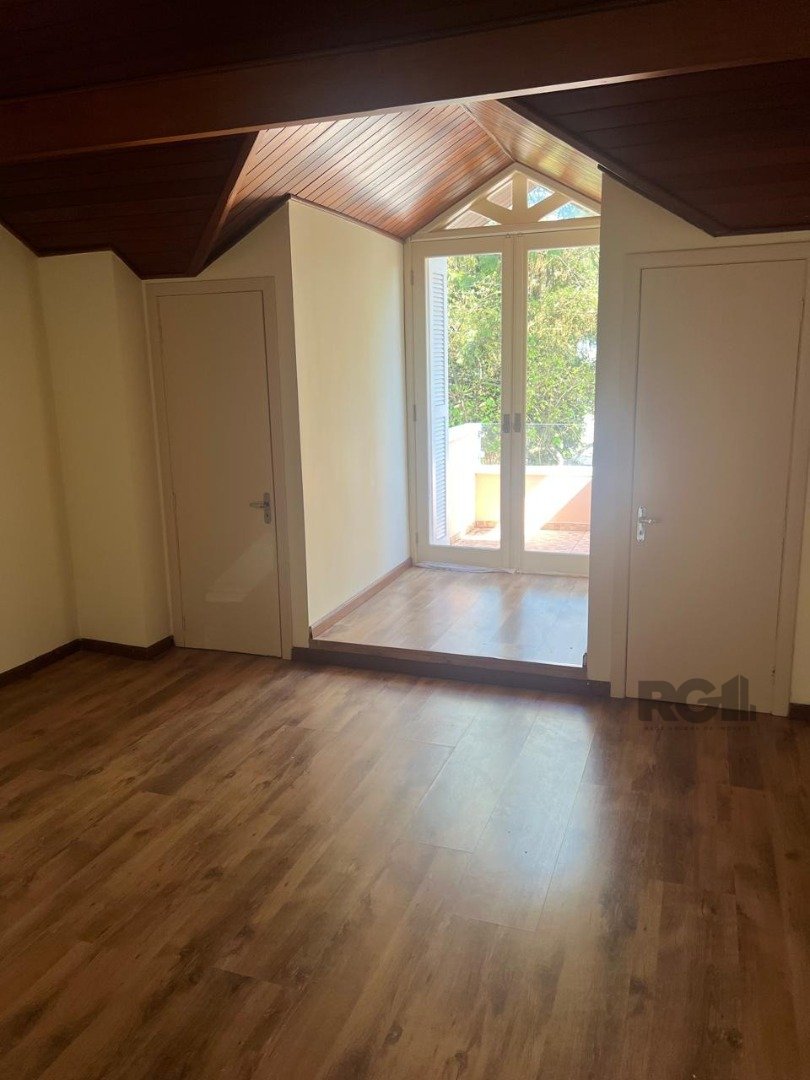 Casa de Condomínio para alugar com 4 quartos, 302m² - Foto 15