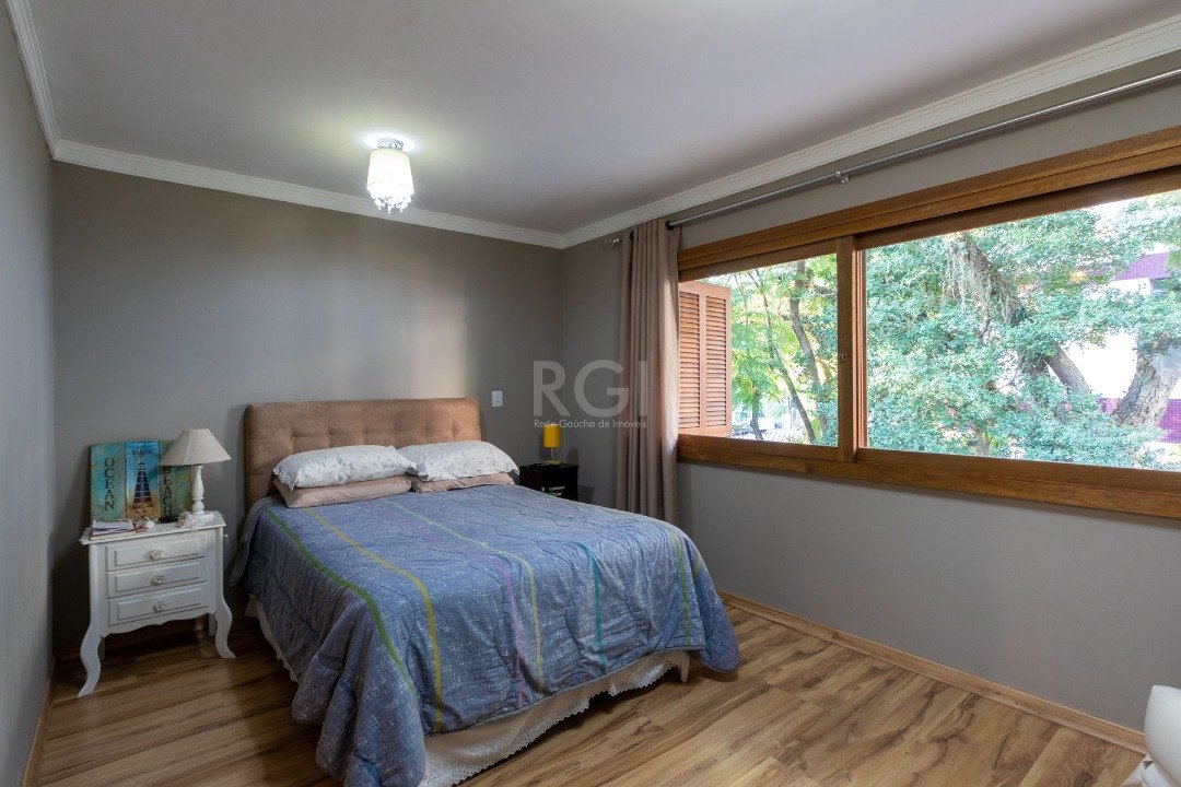 Casa de Condomínio à venda com 3 quartos, 220m² - Foto 26