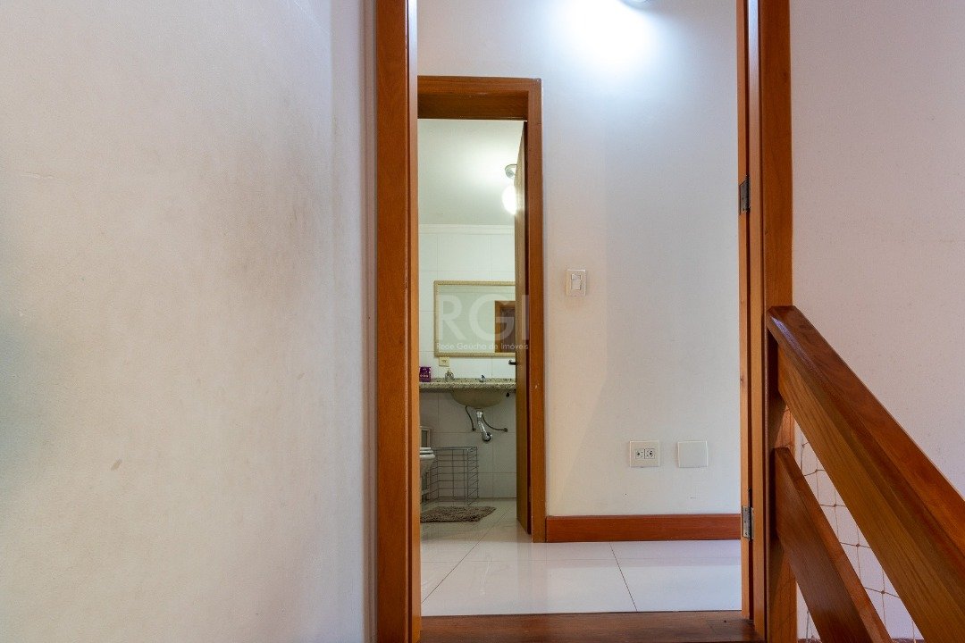 Casa de Condomínio à venda com 3 quartos, 220m² - Foto 41