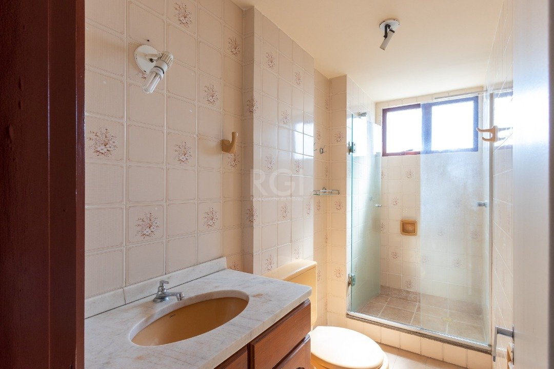 Apartamento para alugar com 2 quartos, 65m² - Foto 19