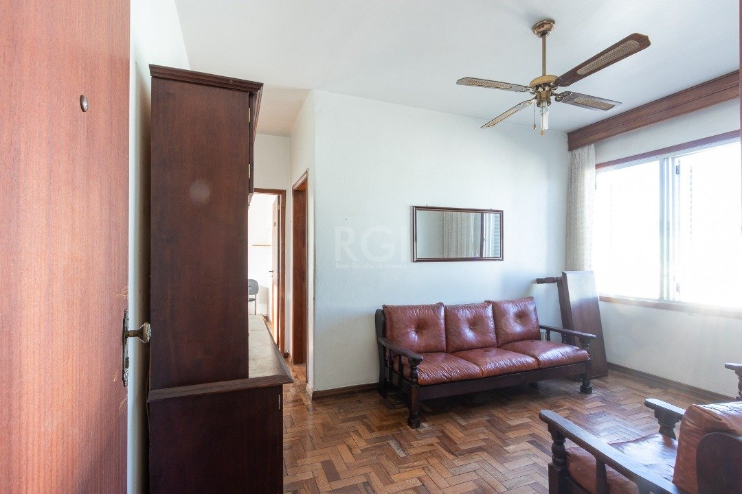 Apartamento à venda com 2 quartos, 56m² - Foto 2