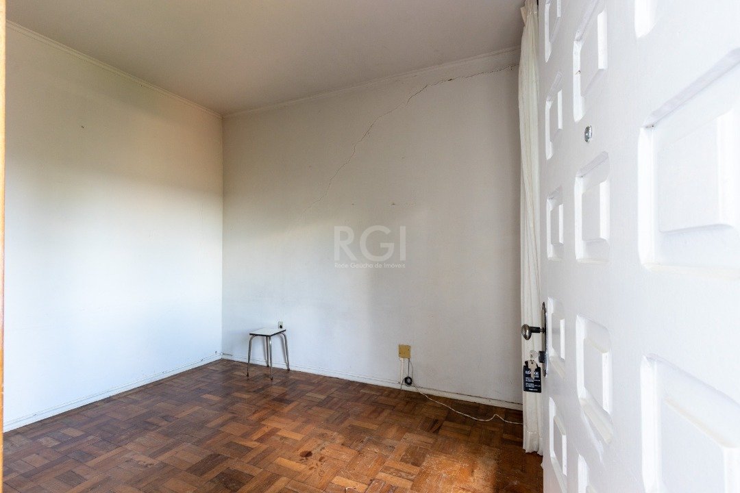 Casa à venda com 3 quartos, 183m² - Foto 7