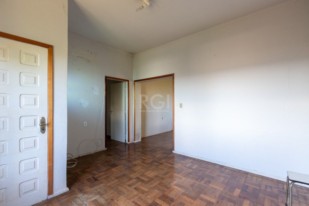 Casa à venda com 3 quartos, 183m² - Foto 8