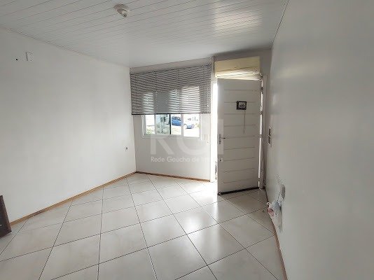 Casa de Condomínio à venda com 2 quartos, 84m² - Foto 2