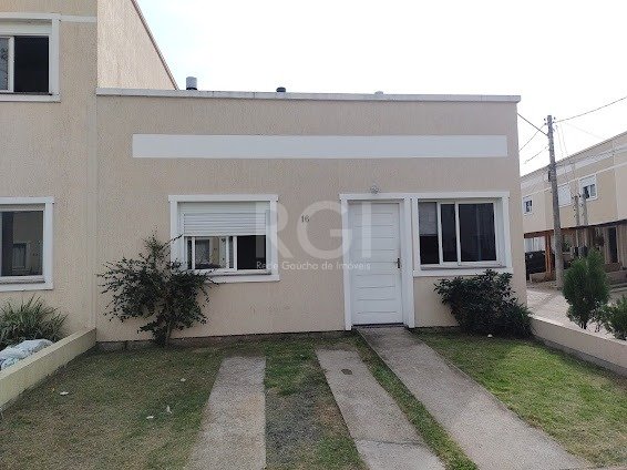 Casa de Condomínio à venda com 2 quartos, 84m² - Foto 1