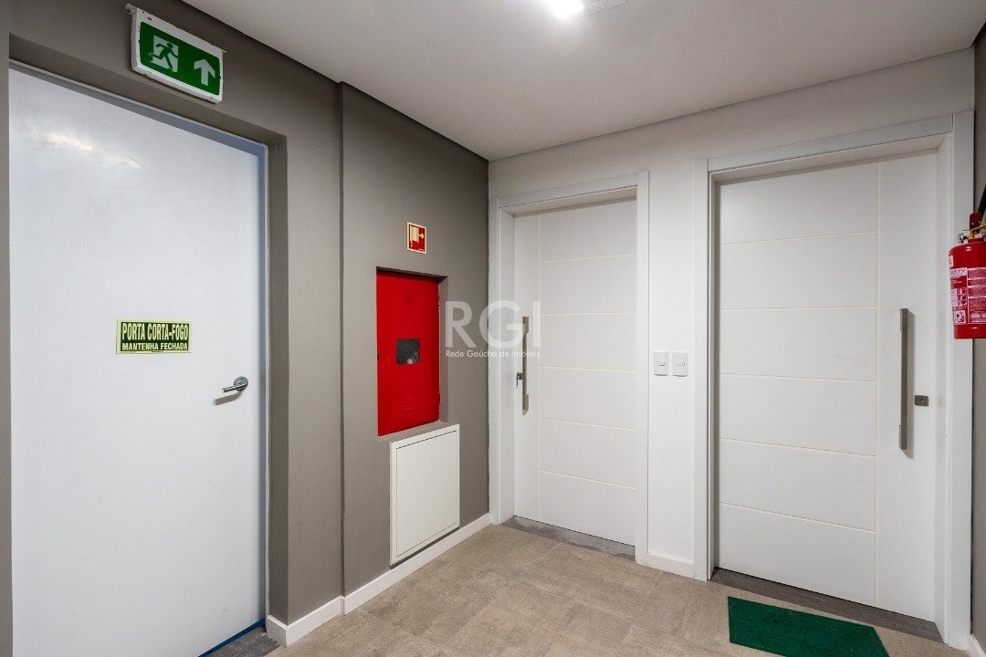 Apartamento à venda com 2 quartos, 50m² - Foto 12