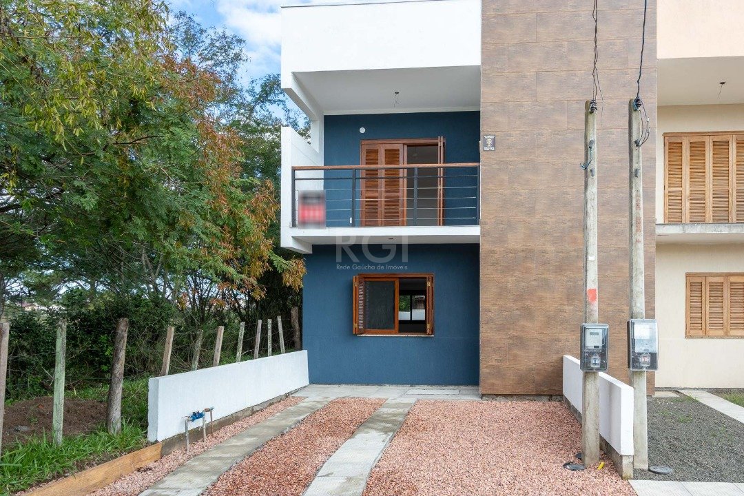 Casa à venda com 2 quartos, 211m² - Foto 1