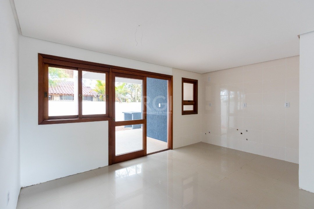 Casa à venda com 2 quartos, 211m² - Foto 8