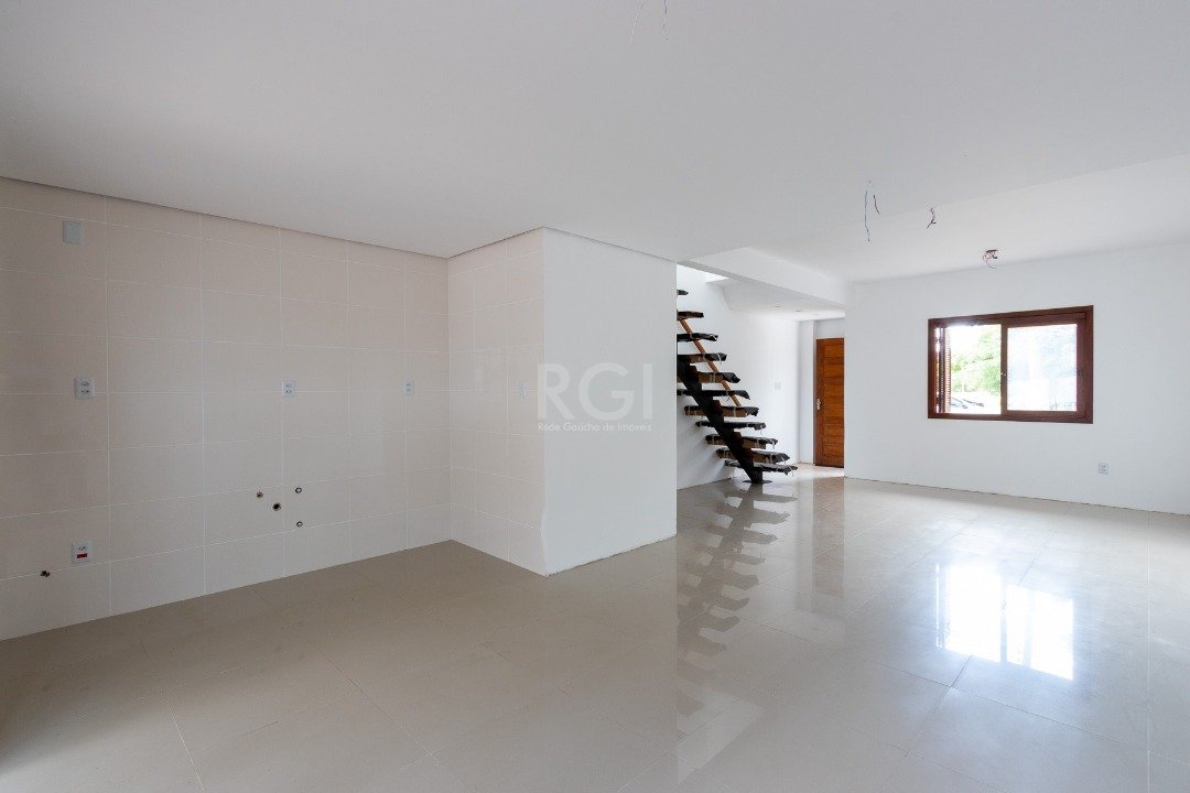 Casa à venda com 2 quartos, 211m² - Foto 9