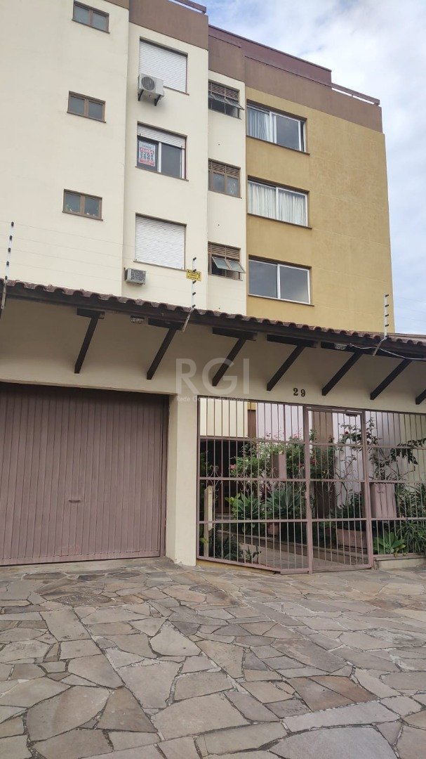 Apartamento com 43m², 1 dormitório, 1 suíte no bairro Cristal em Porto Alegre para Comprar