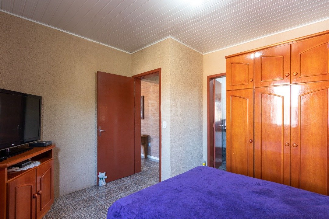 Casa à venda com 3 quartos, 173m² - Foto 8