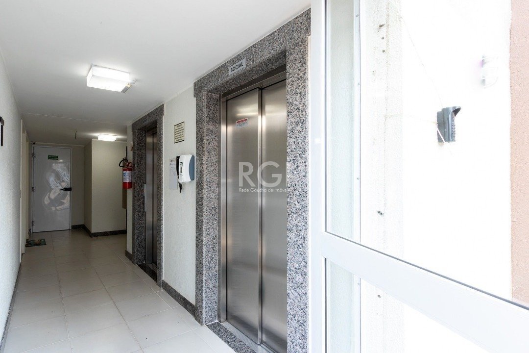 Apartamento à venda com 2 quartos, 51m² - Foto 17