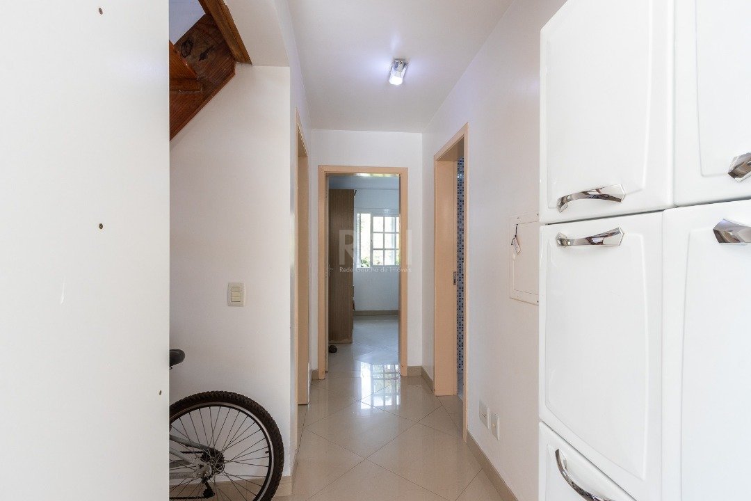 Casa à venda com 2 quartos, 103m² - Foto 11