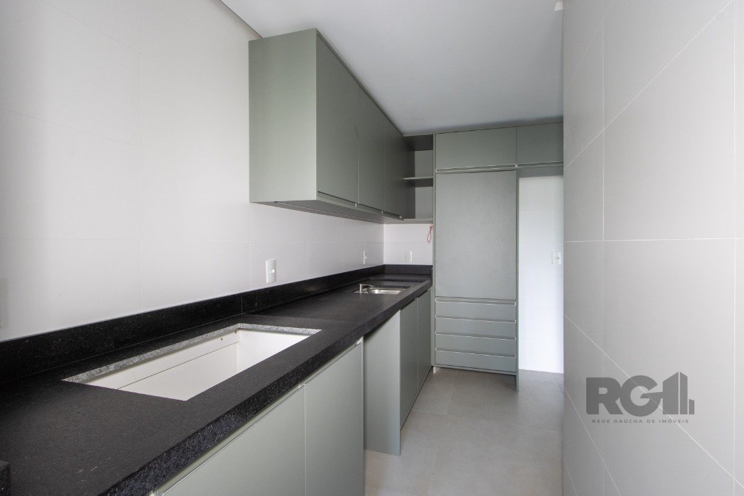 Apartamento para alugar com 3 quartos, 315m² - Foto 13