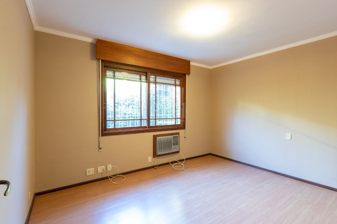 Casa à venda com 3 quartos, 230m² - Foto 13