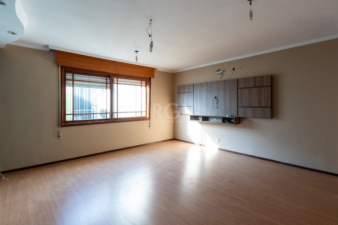 Casa à venda com 3 quartos, 230m² - Foto 23