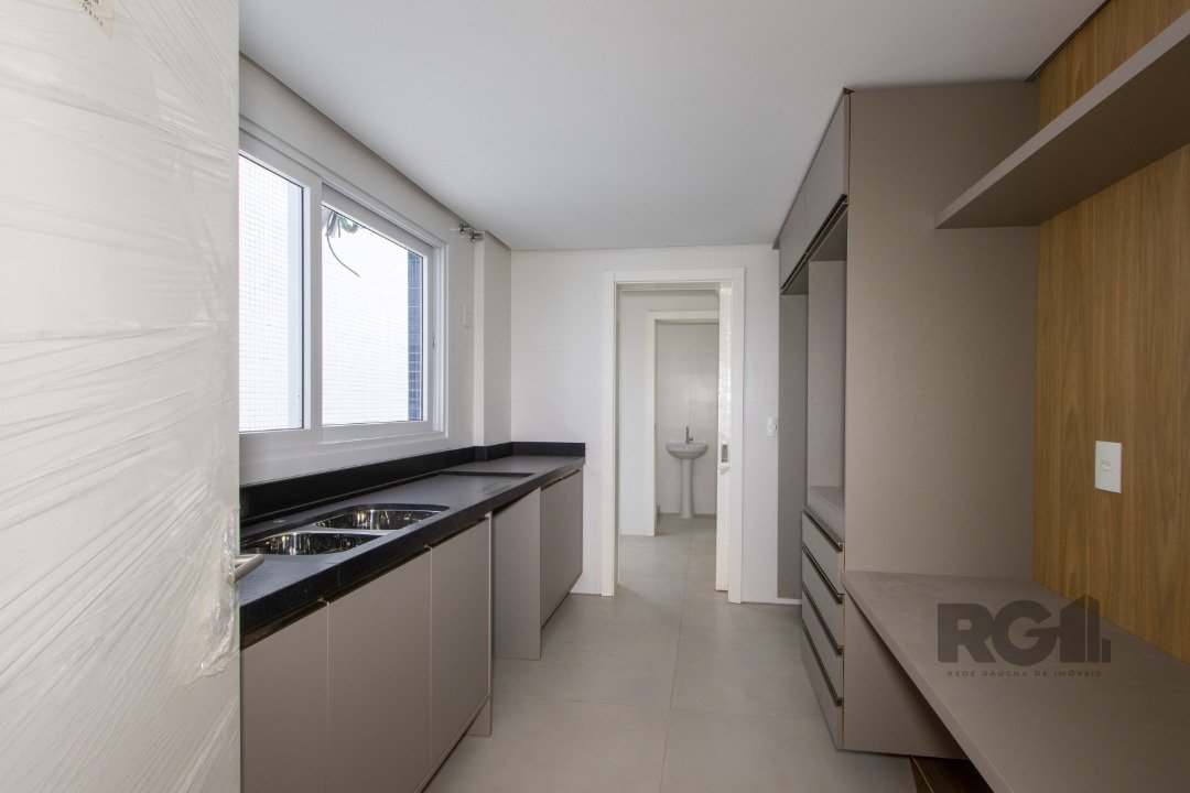 Apartamento para alugar com 3 quartos, 310m² - Foto 21