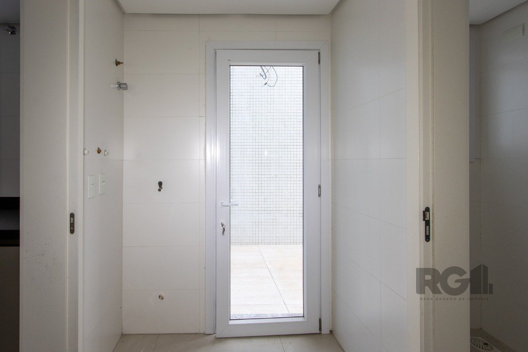 Apartamento para alugar com 3 quartos, 310m² - Foto 25