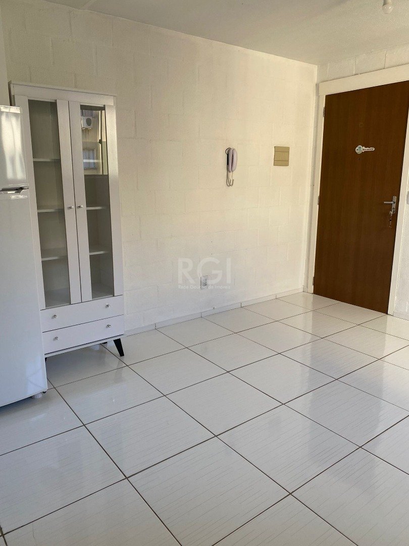 Apartamento para alugar com 2 quartos, 37m² - Foto 4